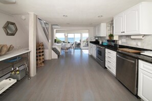 House, Multiple Beds (Amazing Home Private Beach North Fork) | Private kitchen | Fridge, microwave, oven, stovetop - Amazing Home Private Beach North Fork Vineyards (Wading River)