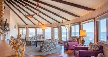 True Beach House On The Beach! Once Upon A Tide