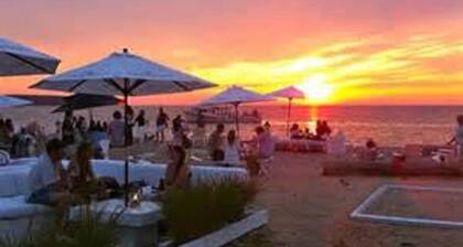 Private Home In Sag Harbor / Southampton With Pool & Jacuzzi