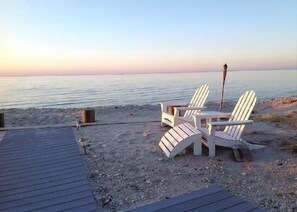 Beach/ocean view - Cottage by the sea (Wading River)