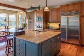 Fridge, microwave, oven, stovetop - Secluded and Majestic Waterfront Family Compound (Edgecomb)