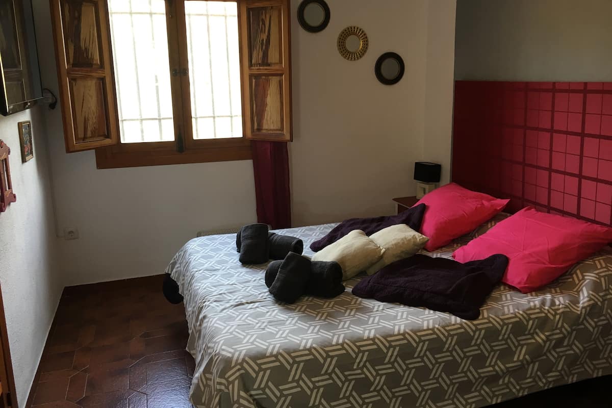 Luxury Suite, Multiple Beds, Garden View, Garden Area (SUITE GRENADE)
