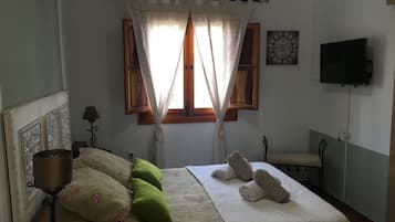Comfort suite, meerdere bedden, uitzicht op tuin (SUITE GOYAVE) | Select Comfort-bedden, individueel gedecoreerd, individueel gemeubileerd