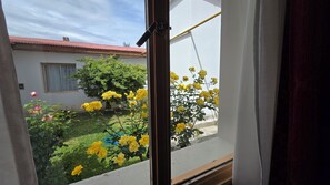 Classic Double Room | Premium bedding, down comforters, pillowtop beds, individually decorated - Hotel Upsala (El Calafate)