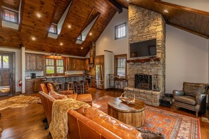 TV, fireplace