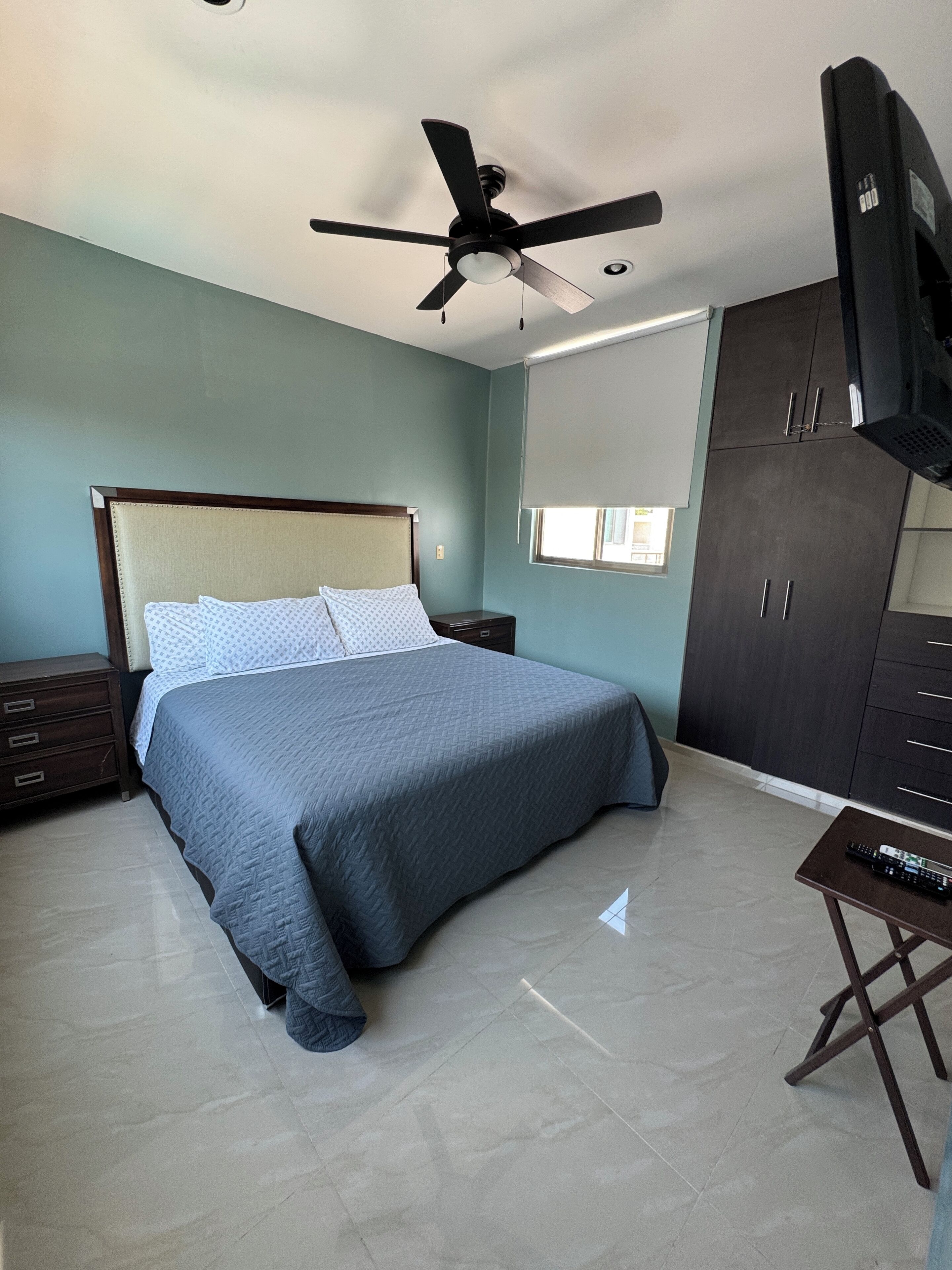 3 camere, ferro/asse da stiro, Wi-Fi gratuito