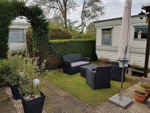 Terrace/patio - Cozy mobile home on the 4 * Park de Brem in Renesse (Renesse)