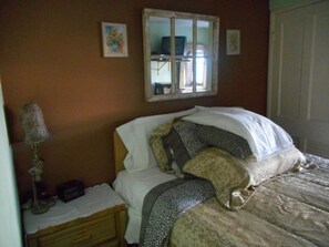 1 bedroom, desk, free WiFi