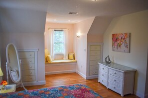 4 chambres, fer et planche à repasser, Wi-Fi gratuit