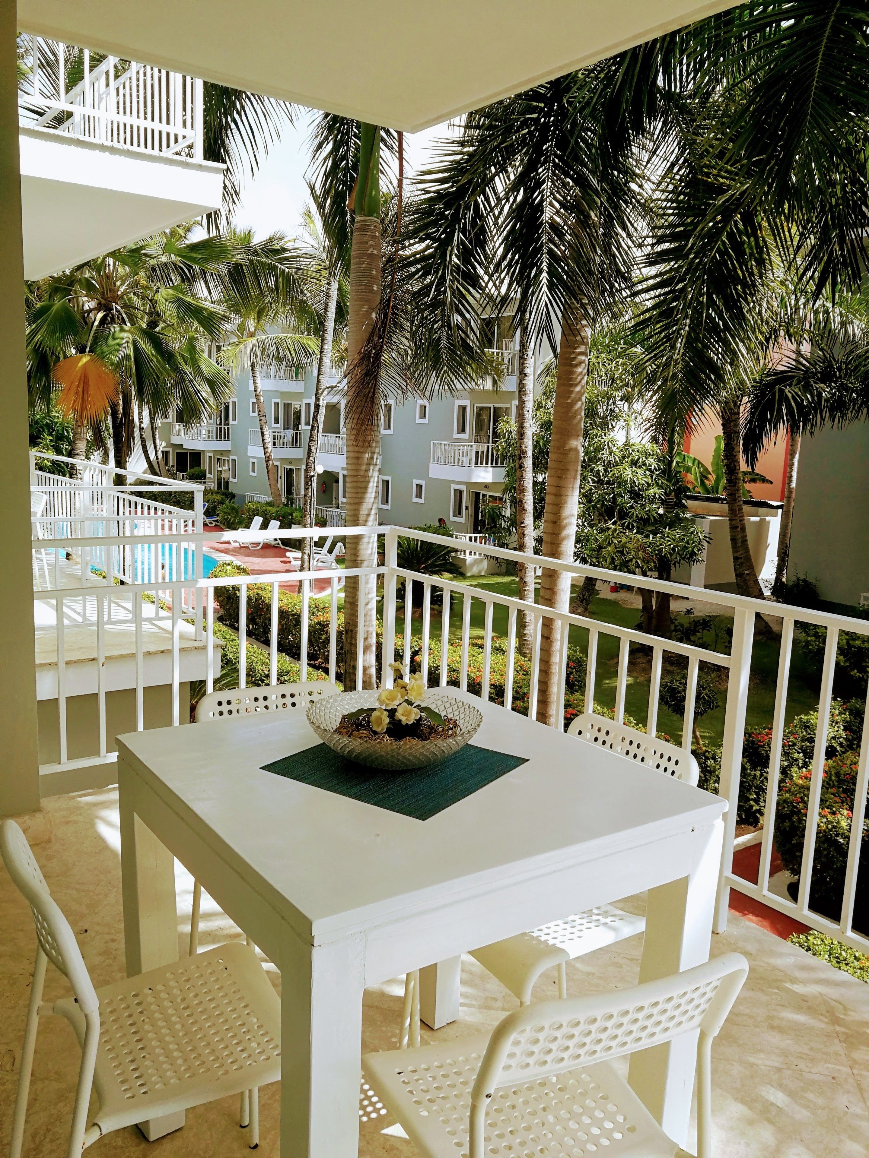 luxury room | balcony