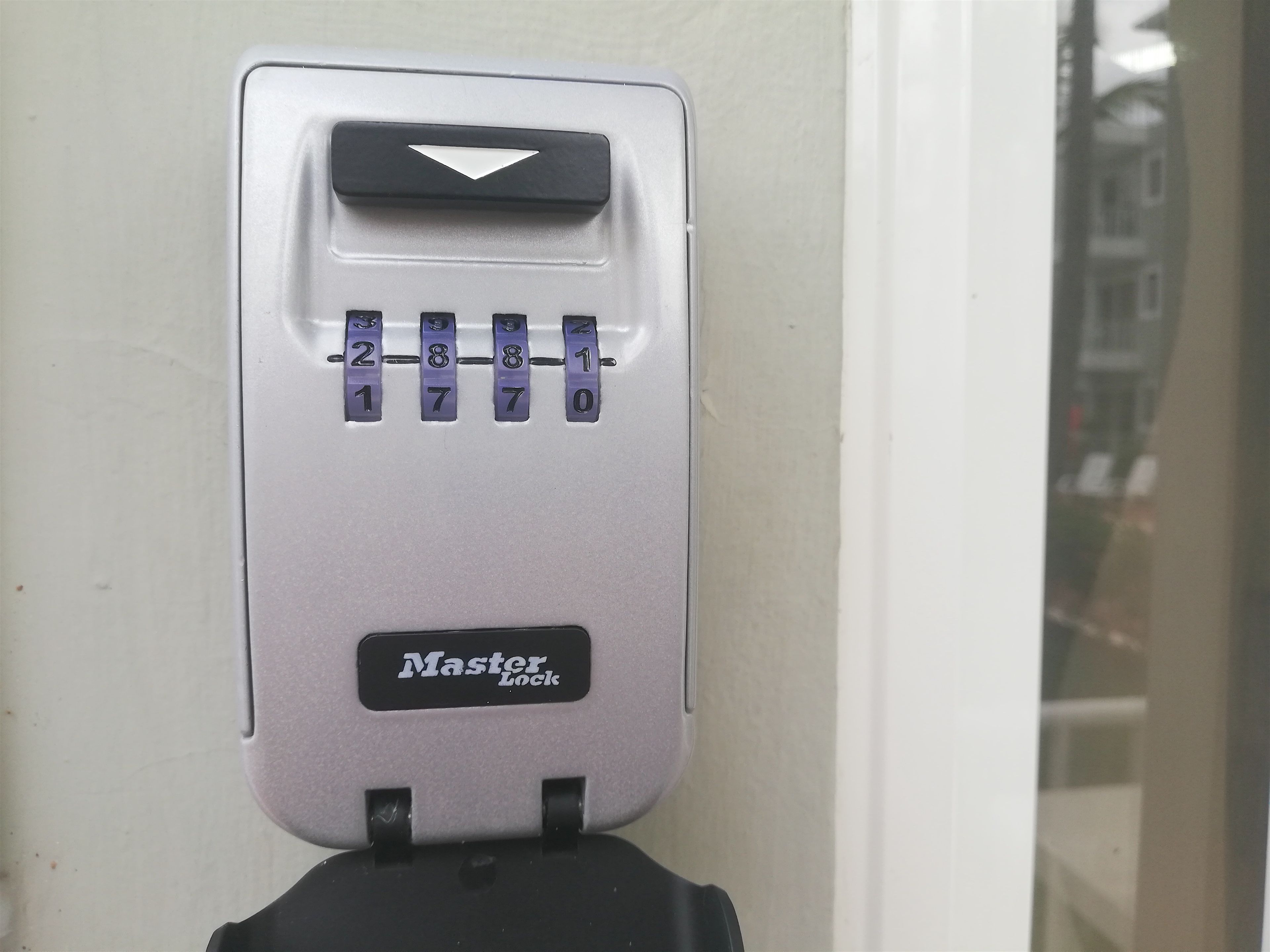 deluxe studio suite, 2 double beds, pool view | premium bedding, in-room safe, laptop workspace, blackout curtains