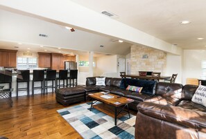 Smart TV, fireplace, video games, DVD player