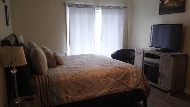 Unclassified image, 1 of 6, button - Wolfe Creek Studio Apt by Nancy K Homes (Fayetteville)