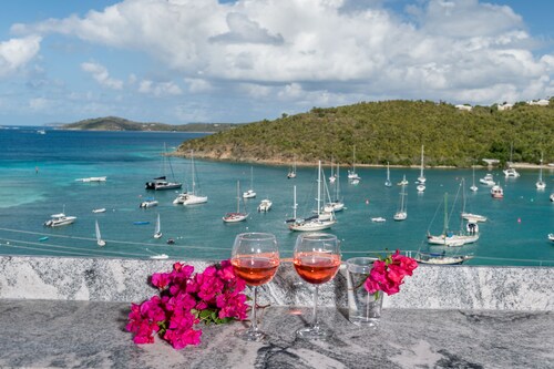Island Therapy - New Listing! Modern 1 Bed/1 Ba Condo at Grande Bay  - sleeps 4