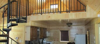 Adirondack Style Lodge - Minutos del lago Keuka, bodegas.