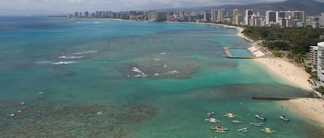 躺椅、沙灘巾