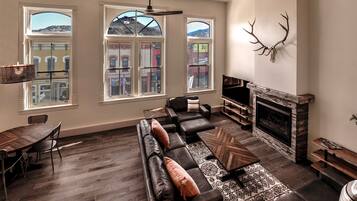 Smart TV, fireplace, video games, stereo