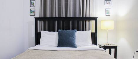 1 chambre, fer et planche Ă repasser, Wi-Fi, draps fournis