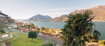 Villa Lake Como View by villavistalago.it Bellano