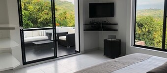 SPECTACULAIRE FINCA ANAPOIMA