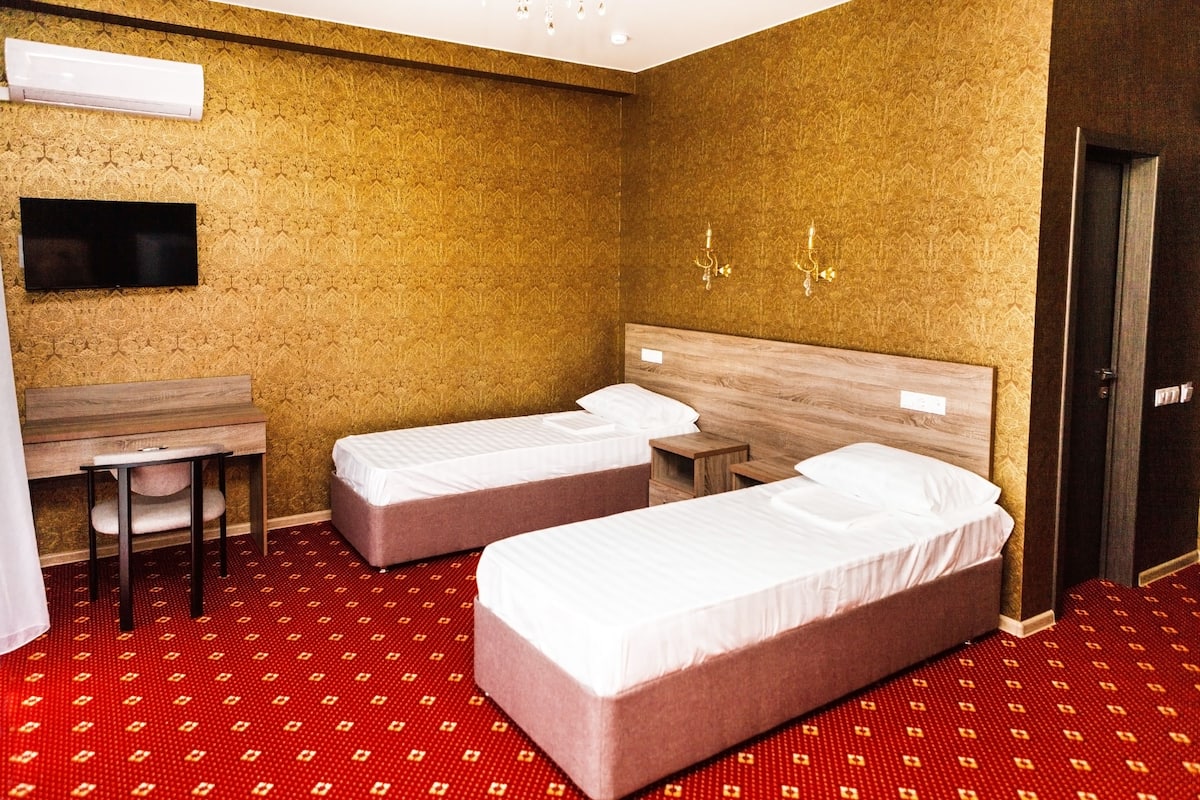 In-room safe, laptop workspace, blackout curtains, iron/ironing board