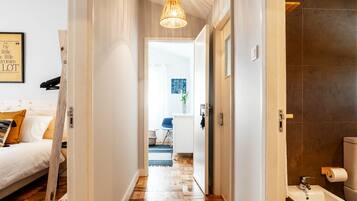 5 soveværelser, lydisolering, strygejern/strygebræt, weekendseng