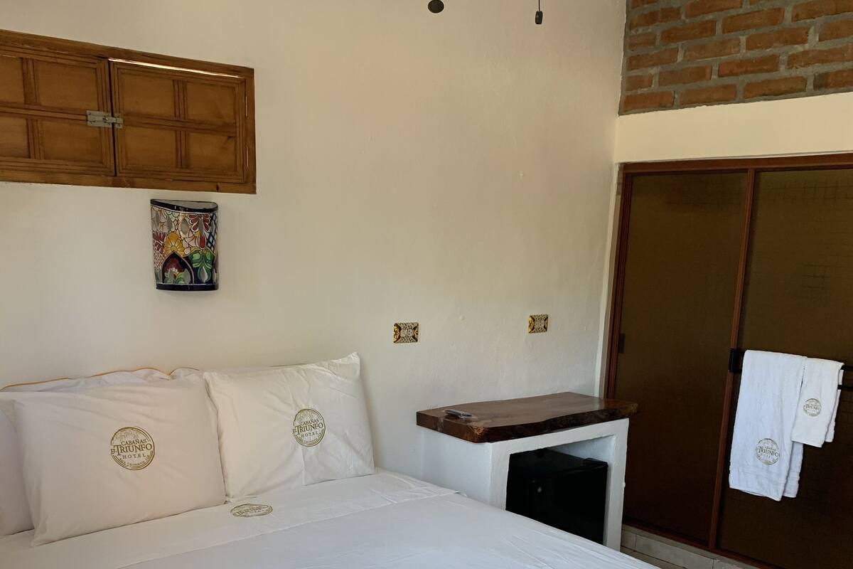 Cabaña romántica | 2 habitaciones, wifi gratis y ropa de cama
