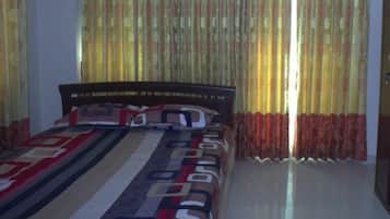 Economy Apartment, 1 Double Bed | 3 bedrooms, free WiFi