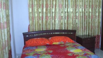 Economy Apartment, 1 Double Bed | 3 bedrooms, free WiFi