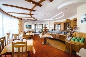 Frokostbuffé er inkludert hver dag