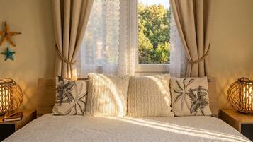 Family House | 2 bedrooms, individually decorated, individually furnished