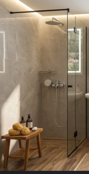 Family House | Bathroom | Shower, hair dryer, towels - Villa Siesta gr (Pangaio)