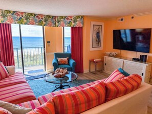 TV - Beach Club I 3E! Fantastic OceanFront 3 Bedroom Condo! Book now today for best rates! (North Myrtle Beach)