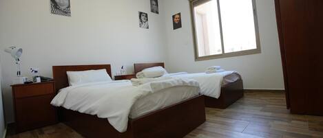 Minibar, chambres insonorisées, Wi-Fi gratuit, draps fournis