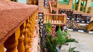 Restaurant - JM Furnished Apartment (Kampala)