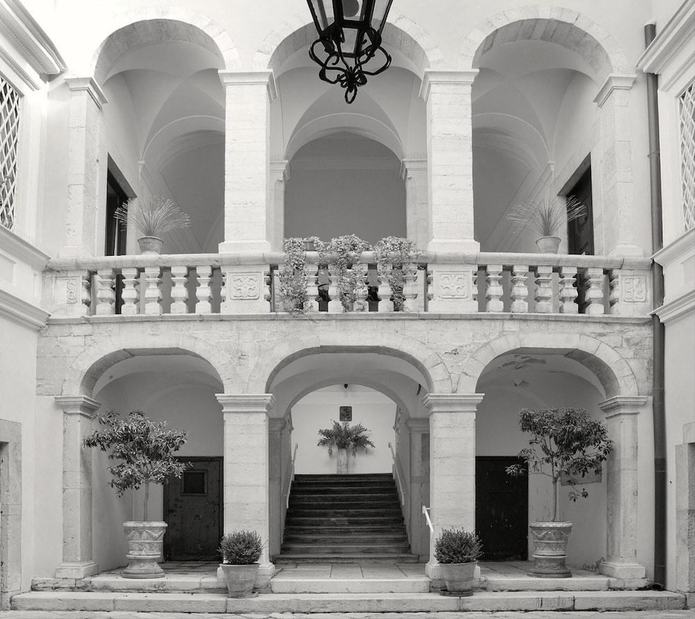 La soffitta di palazzo Covelli image