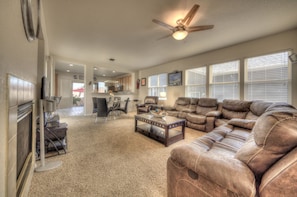 Smart TV, fireplace, video library, offices