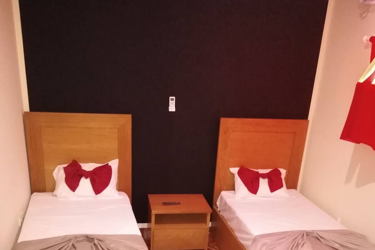 Twin Room | Iron/ironing board, free WiFi