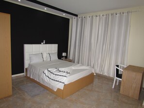 家庭房 | 客厅 | 平板电视