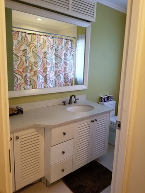 Bathroom - JamRock Villa (St. Ann's Bay)