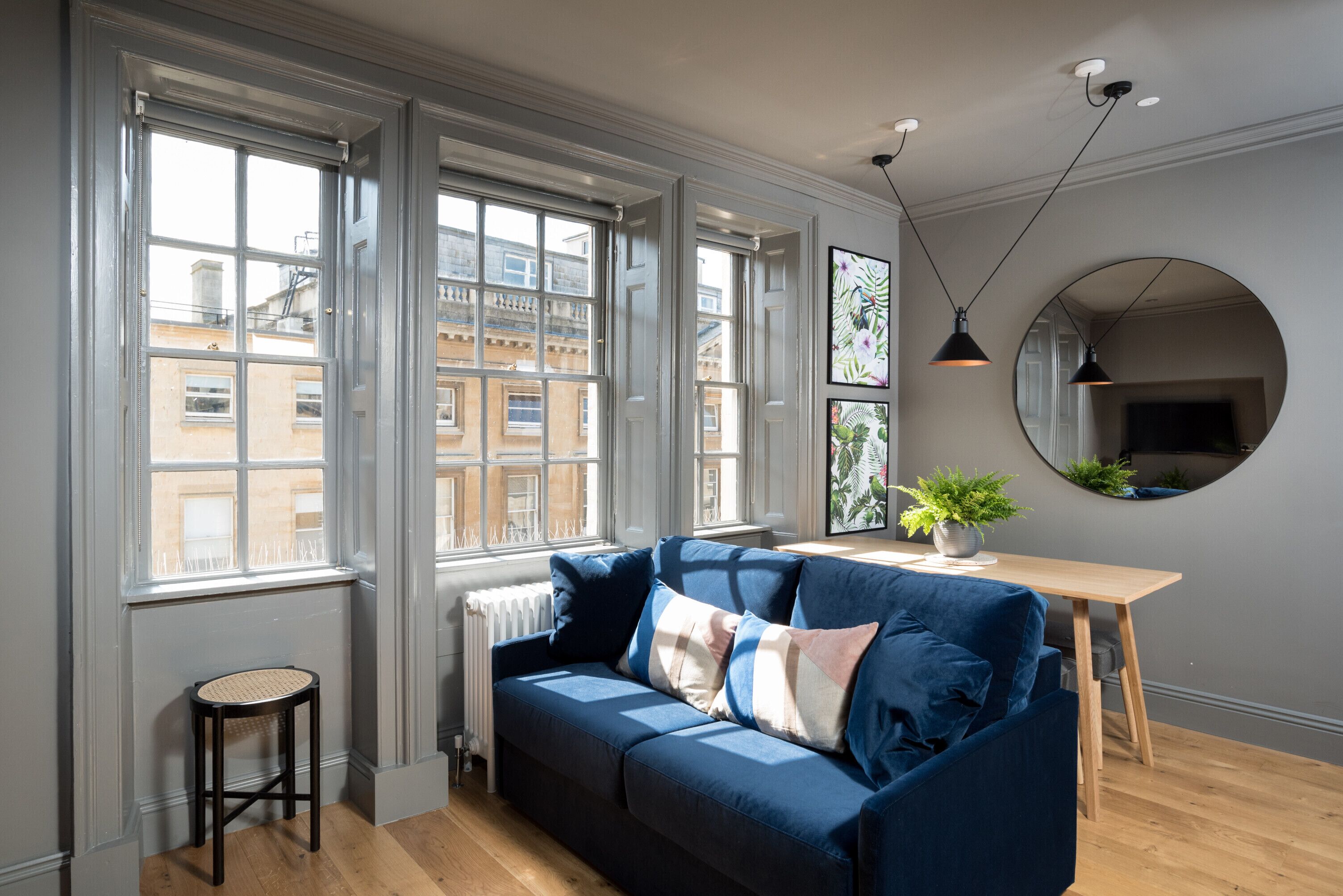 Standard Studio, 1 Queen Bed with Sofa bed, Kitchen, City View | Living area | 42-inch flat-screen TV with satellite channels, TV