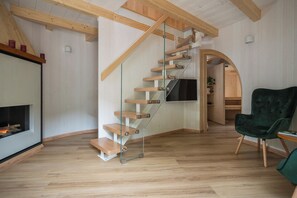 Luxury Suite | Living area