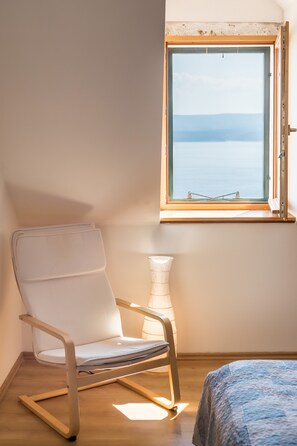 1 bedroom, iron/ironing board, travel crib, free WiFi - Apartment with a view - Tui (Mimice)