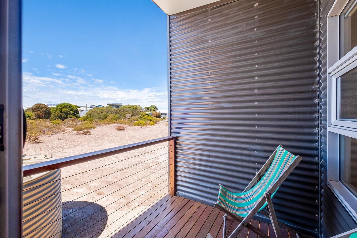 Lakeview - A modern and beautifully designed holiday home — image 21