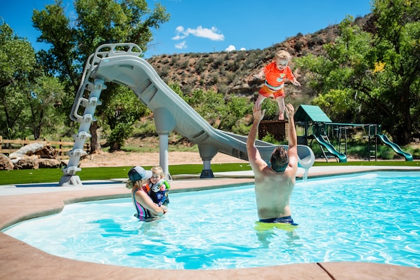 Outdoor pool, sun loungers