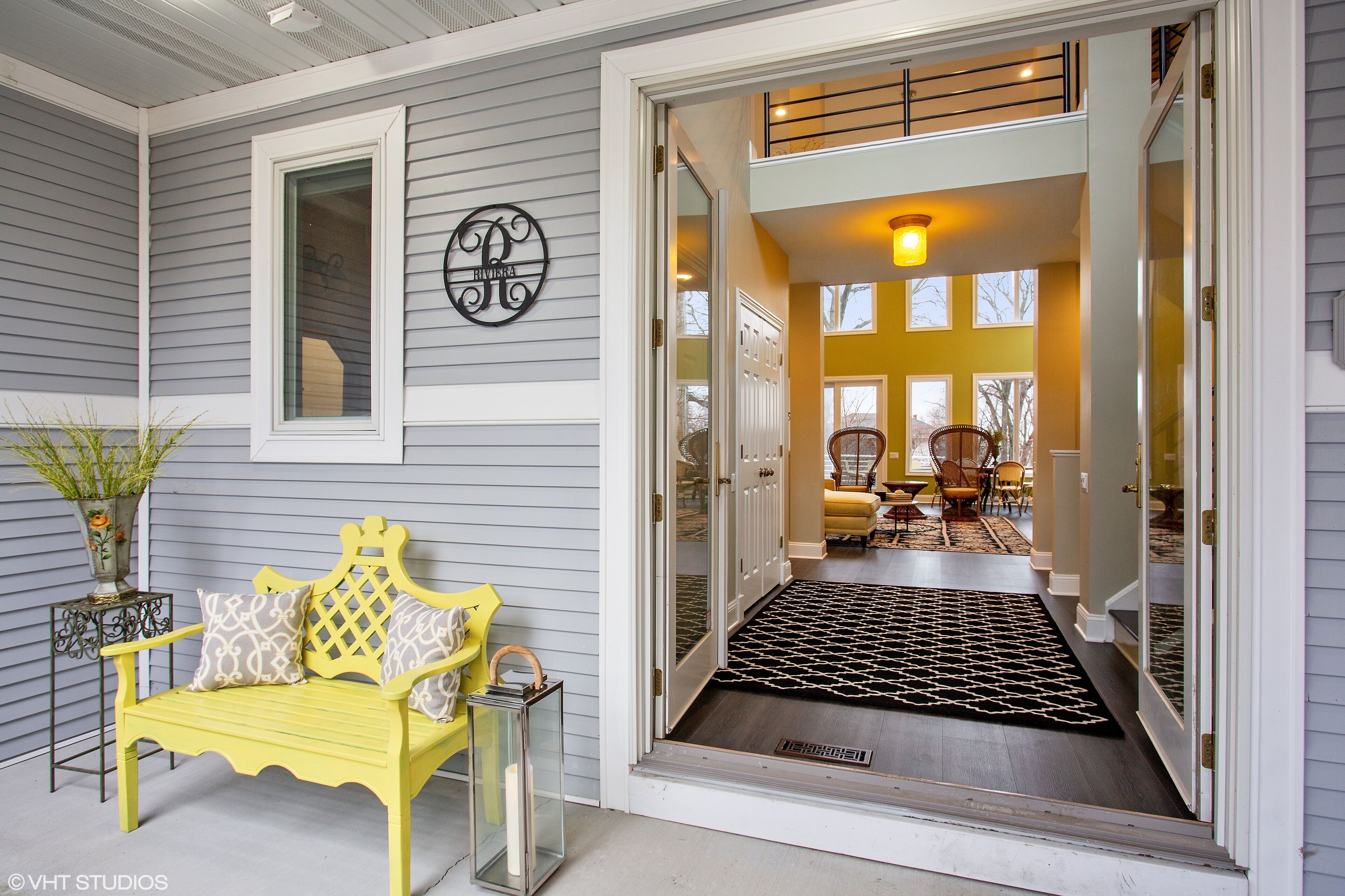 Lake Michigan Beach House Meets Riviera Flair—Just 4 Minutes To The Beach!