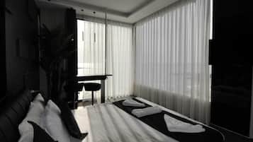 Deluxe-Studio, Balkon, Meerblick (Room No 5) | Verdunkelungsvorhänge, kostenloses WLAN