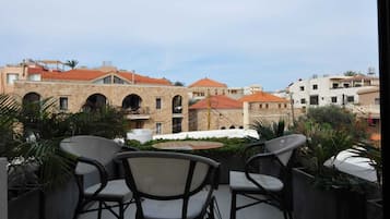 Studio, Garden View (Room No 1) | Blackout drapes, free WiFi