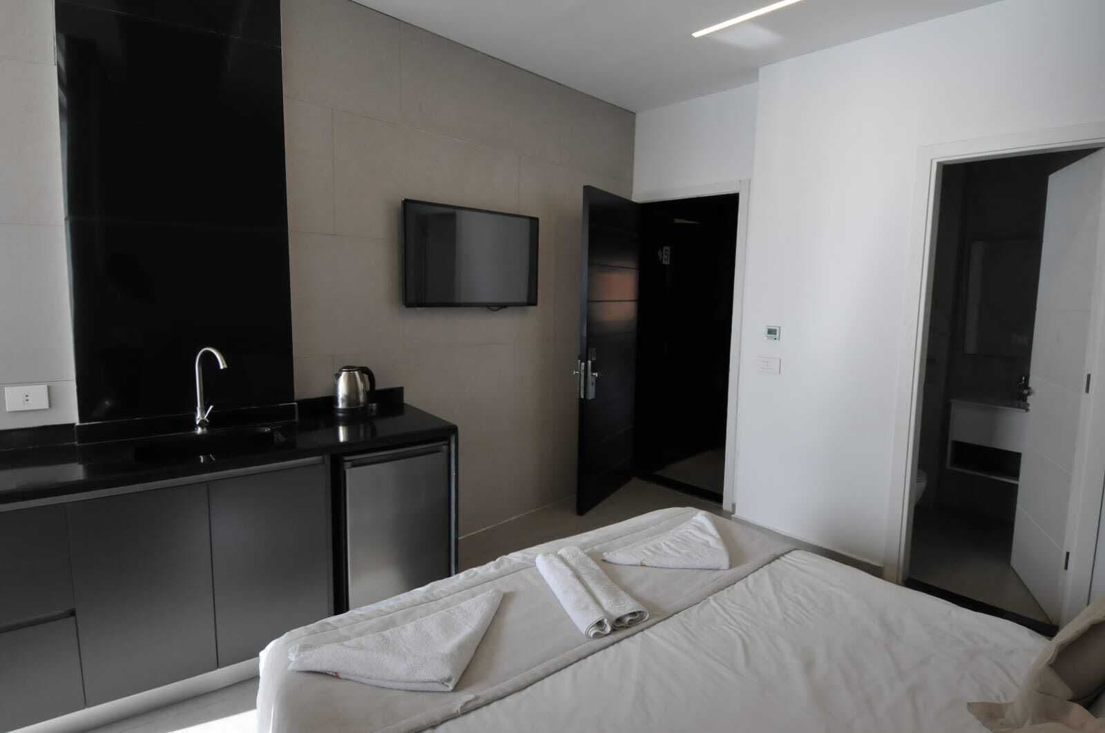 studio, jetted tub, sea view (room no 4) | blackout curtains, free wifi