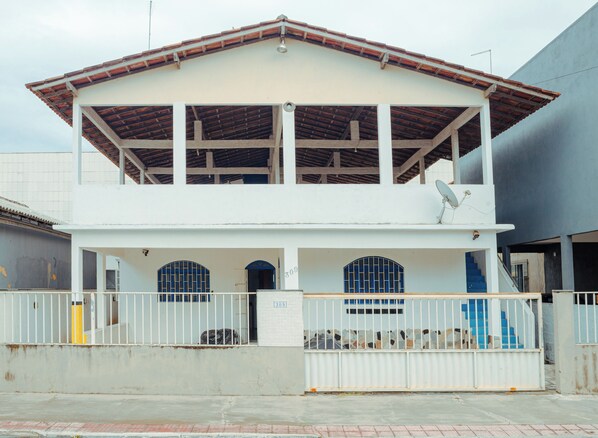 Exterior - CASA NOVA ALMEIDA - ES (Reis Magos)